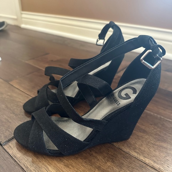 Black Sparkly 4 Inch Guess Heels Wedges - Picture 5 of 9